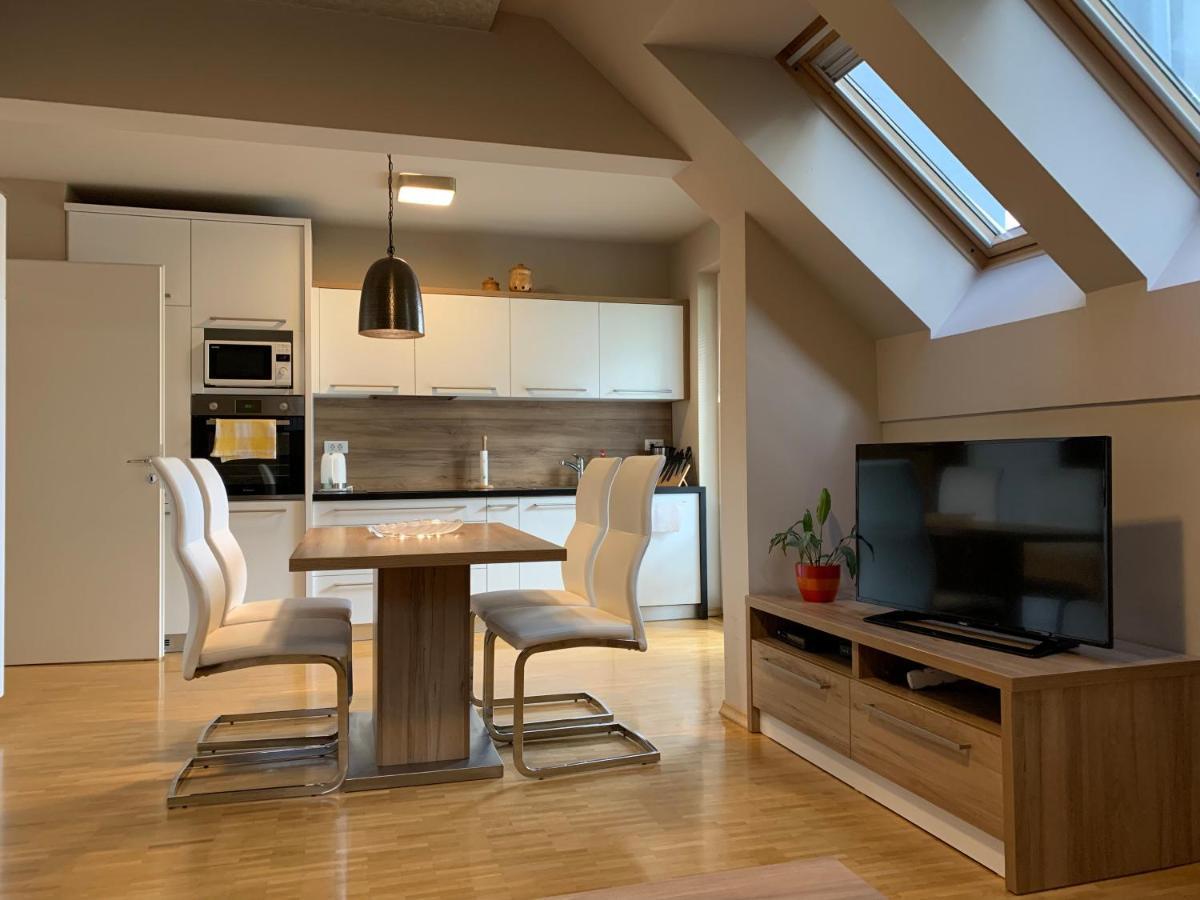Vila Apartment Bled Lake ภายนอก รูปภาพ